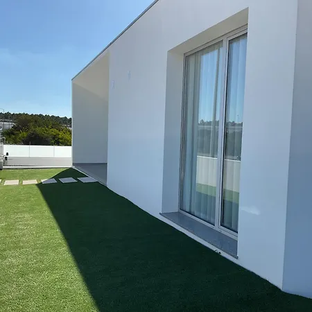 Golden Coast - Pedra Do Ouro, 15km Da Nazare